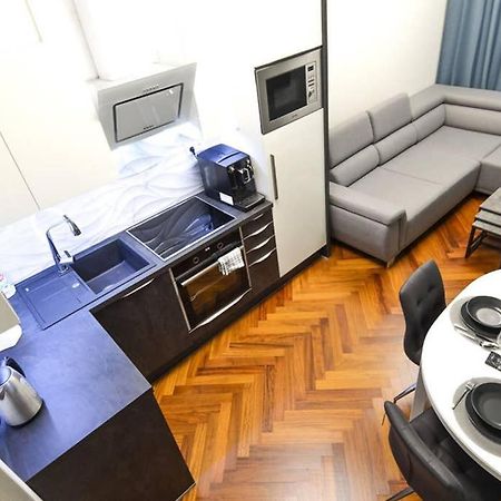 Brandly New Apartment Andel Πράγα Εξωτερικό φωτογραφία
