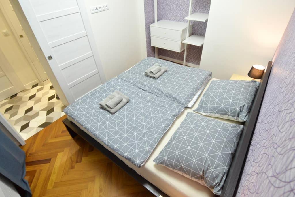 Brandly New Apartment Andel Πράγα Εξωτερικό φωτογραφία