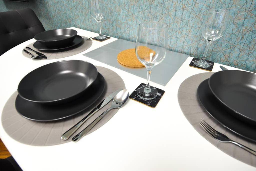 Brandly New Apartment Andel Πράγα Εξωτερικό φωτογραφία