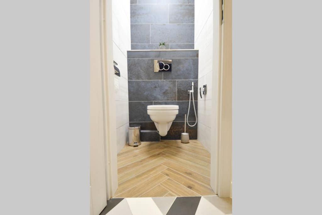 Brandly New Apartment Andel Πράγα Εξωτερικό φωτογραφία